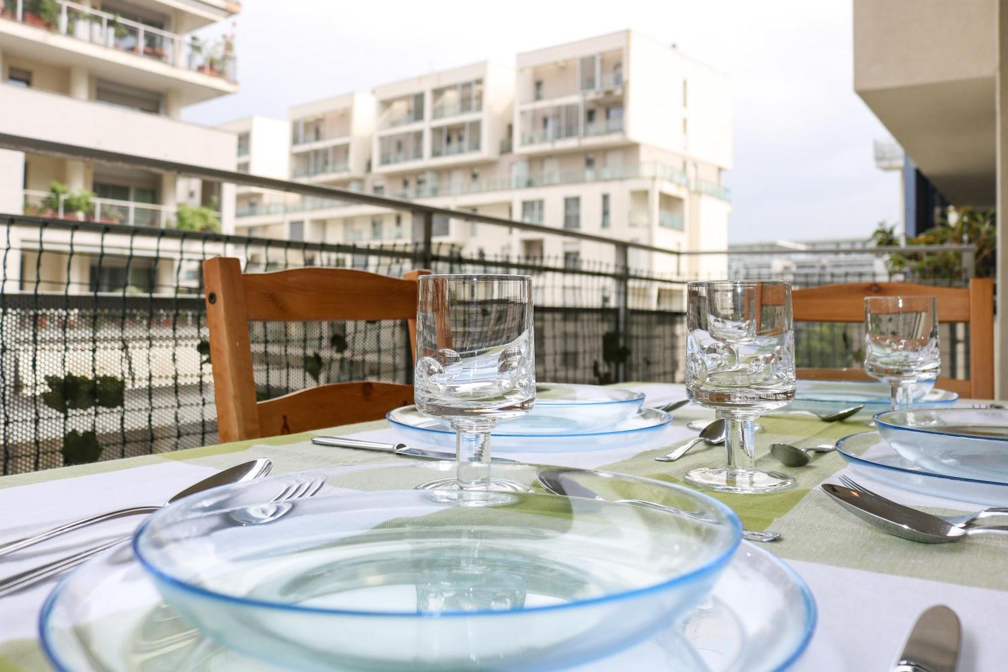 Urban Balcony Hideaway - 3 People Apartment Milan Luaran gambar