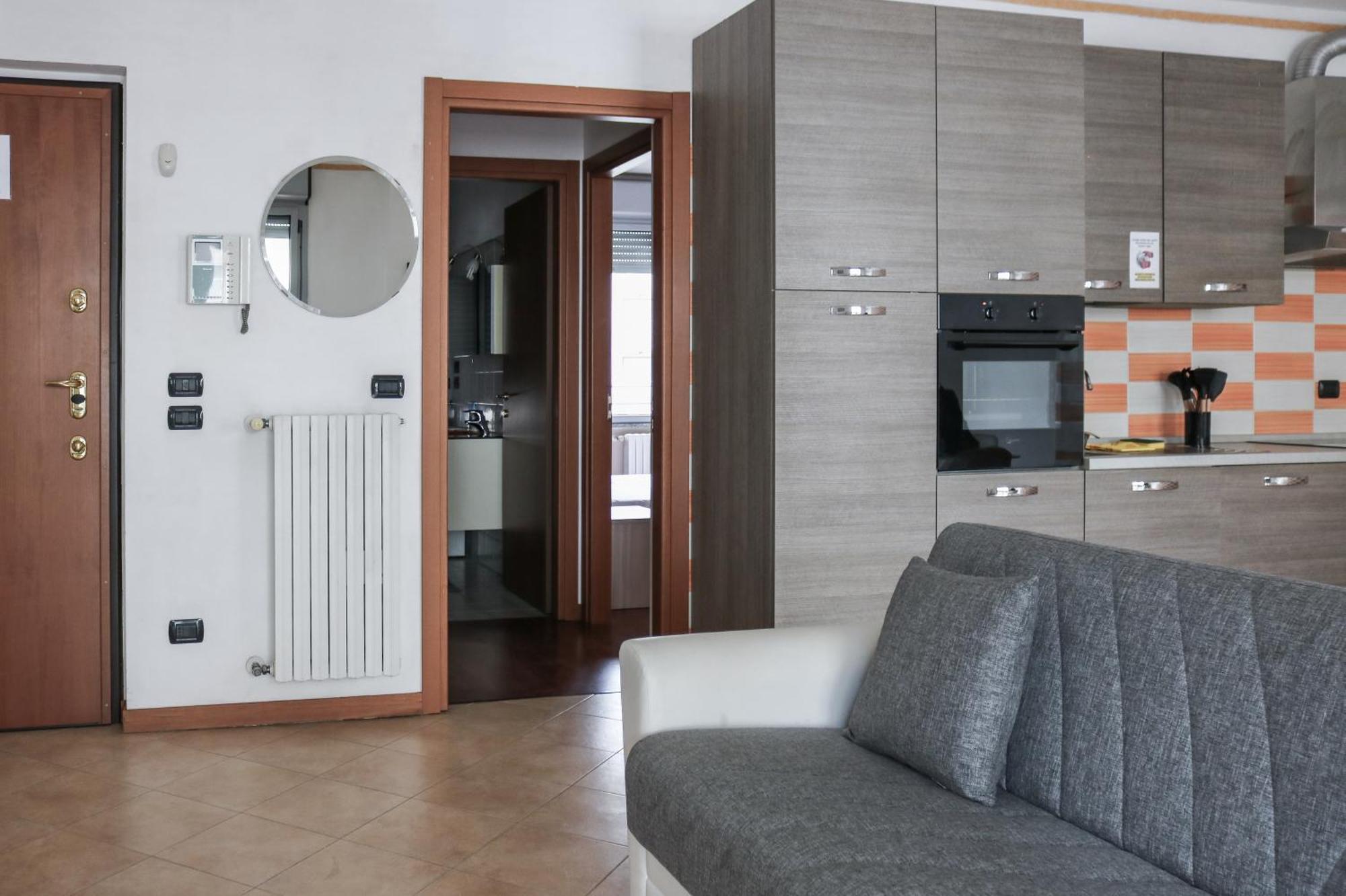Urban Balcony Hideaway - 3 People Apartment Milan Luaran gambar