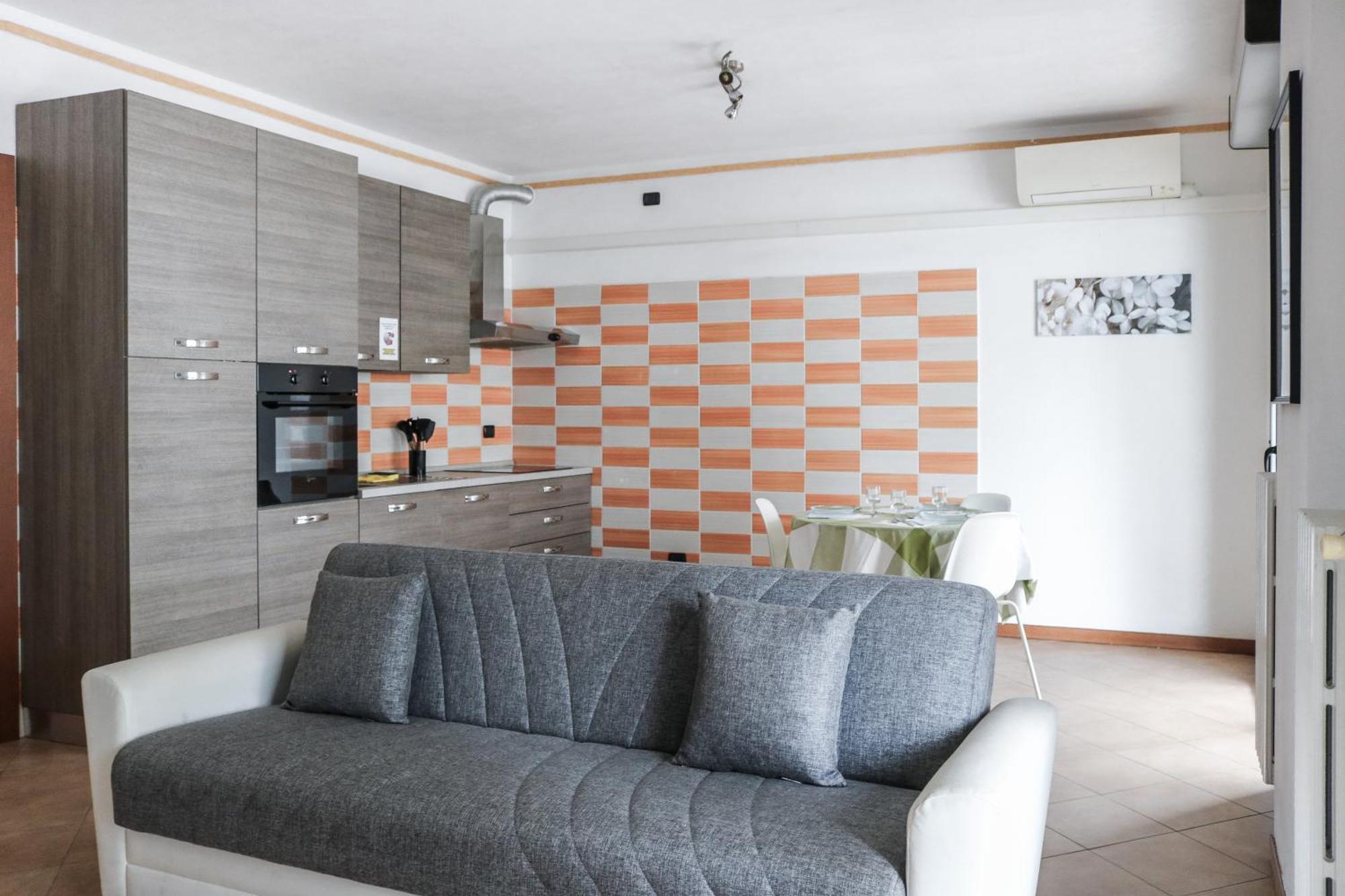 Urban Balcony Hideaway - 3 People Apartment Milan Luaran gambar
